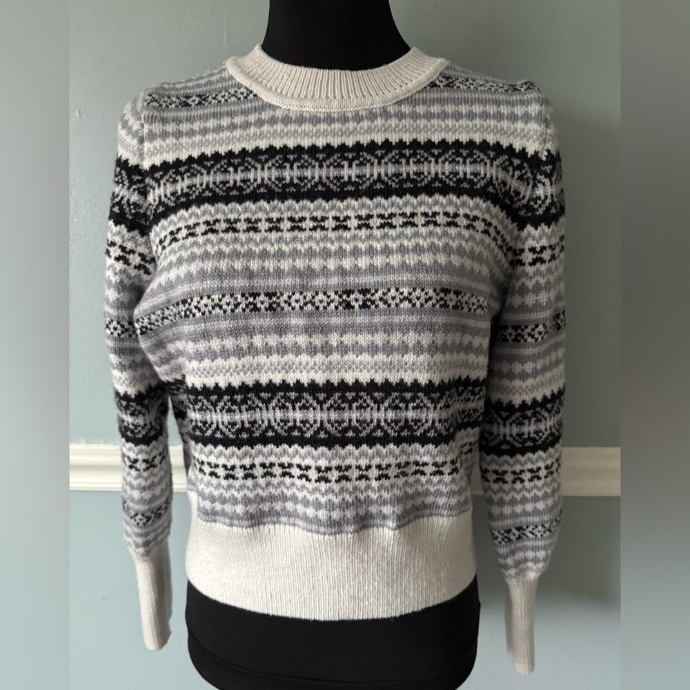 Chic Black and Gray Striped Turtleneck Sweater M